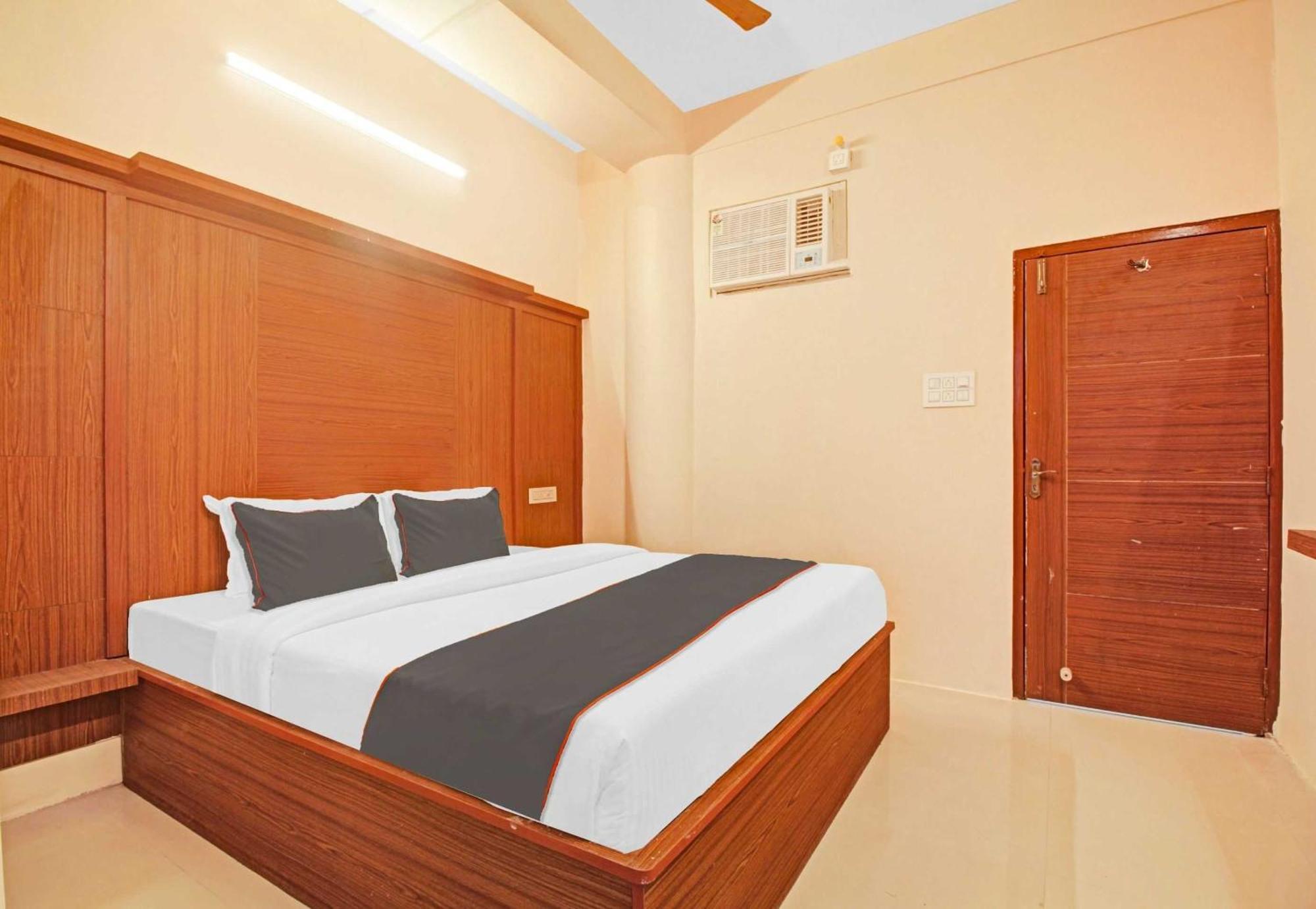 Super Collection O Hotel Aqua Villa Near Netaji Subhash Chandra Bose International Airport Gauripur  Dış mekan fotoğraf