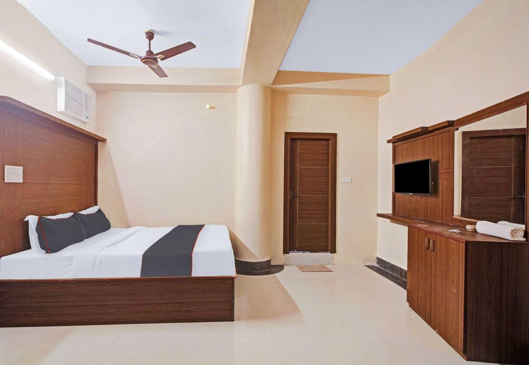 Super Collection O Hotel Aqua Villa Near Netaji Subhash Chandra Bose International Airport Gauripur  Dış mekan fotoğraf