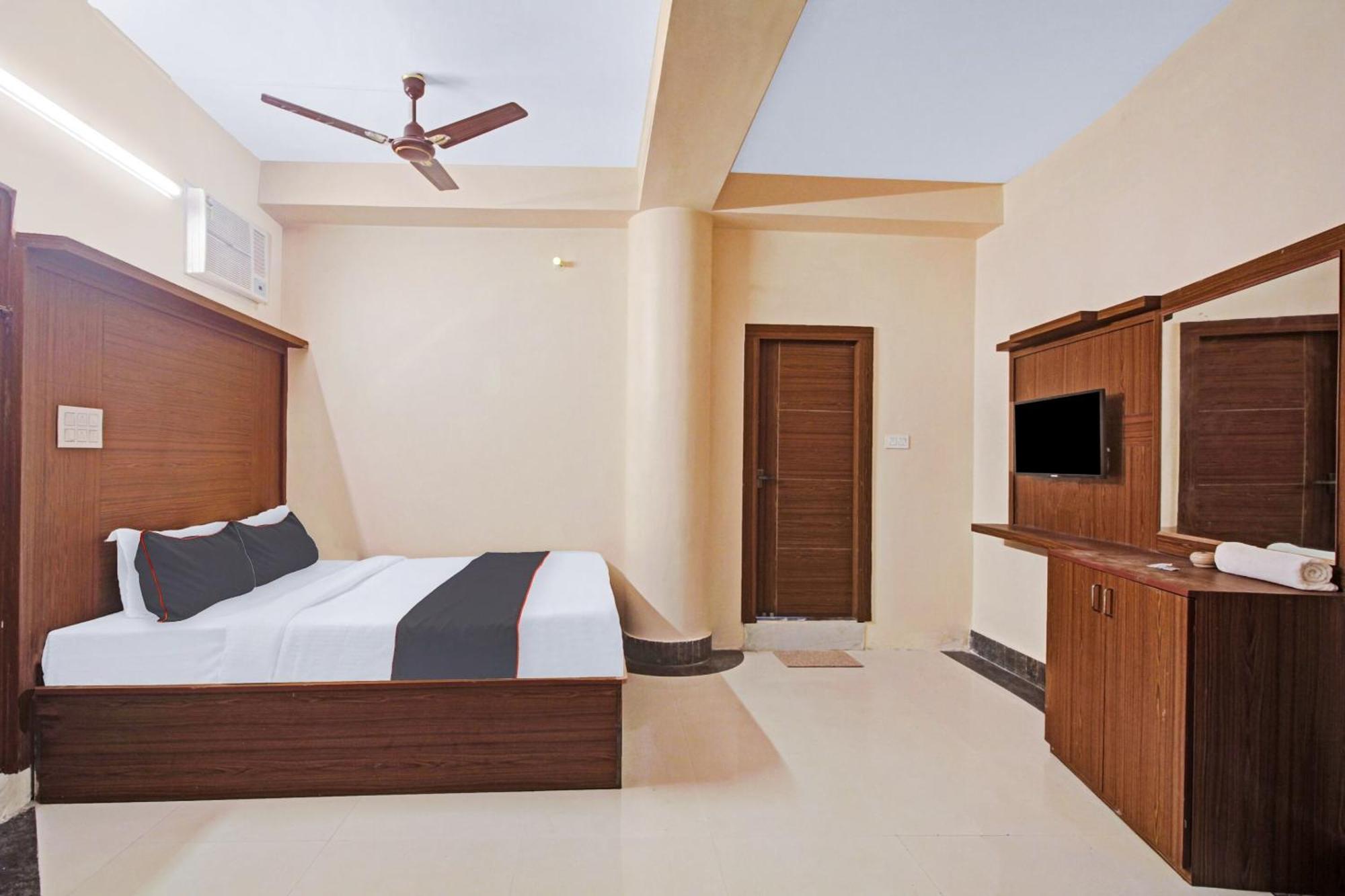 Super Collection O Hotel Aqua Villa Near Netaji Subhash Chandra Bose International Airport Gauripur  Dış mekan fotoğraf