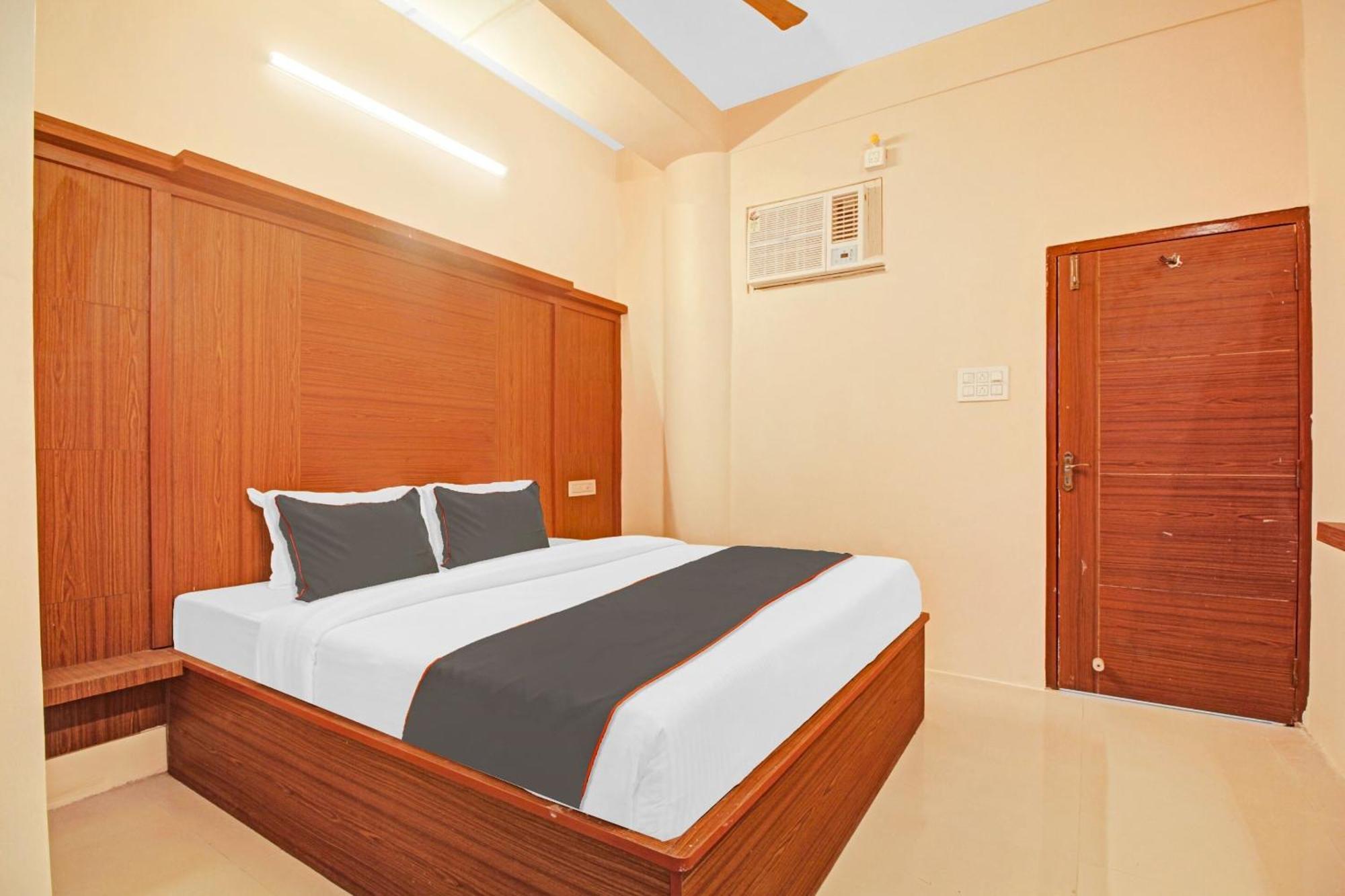 Super Collection O Hotel Aqua Villa Near Netaji Subhash Chandra Bose International Airport Gauripur  Dış mekan fotoğraf